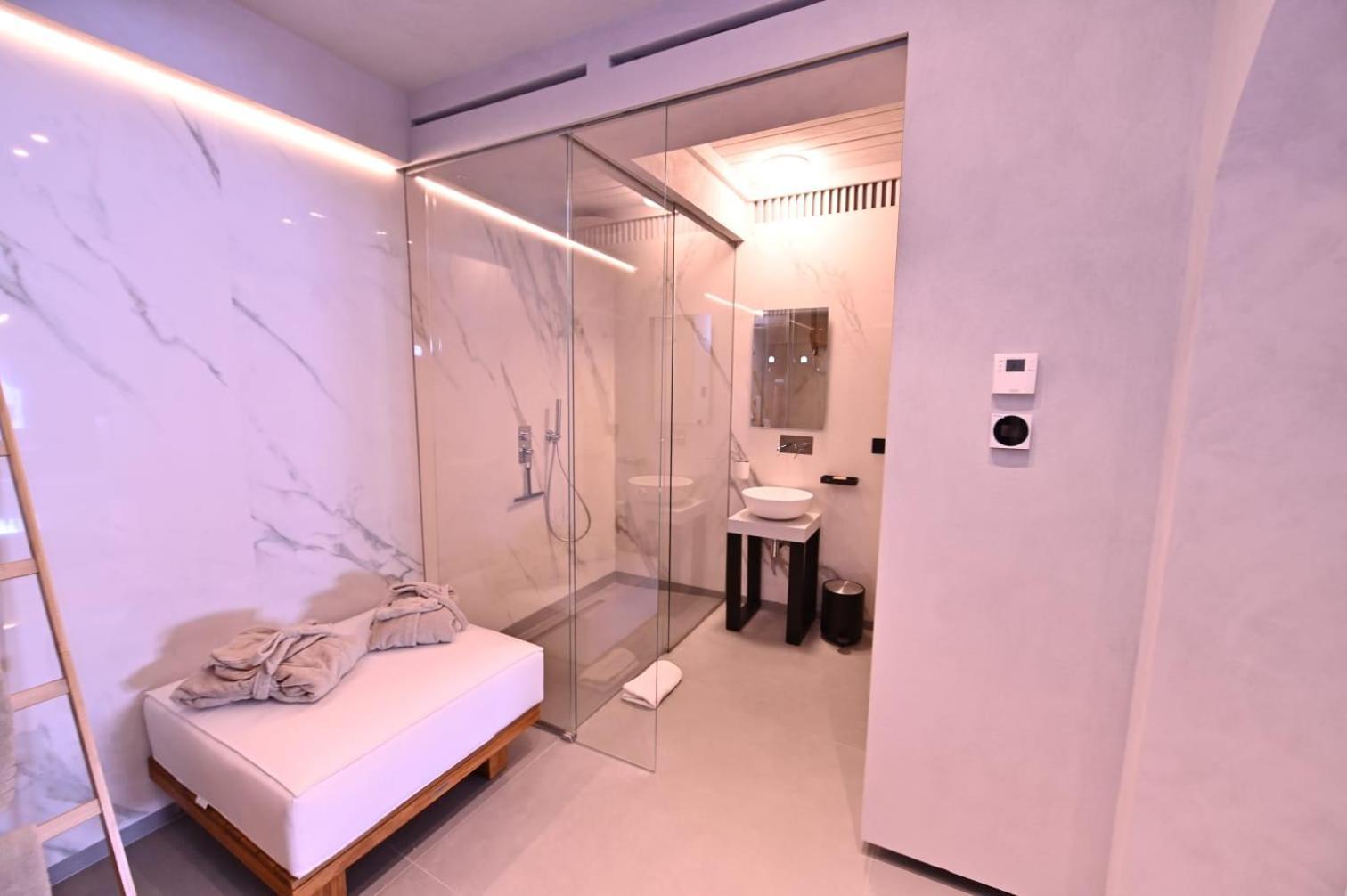 Suite Al Centro Storico 아치레알레 외부 사진